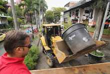Alcald&iacute;a recupera espacio p&uacute;blico en la zona del Parque del Perro