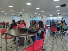 Docentes se capacitan para ense&ntilde;ar h&aacute;bitos financieros a sus estudiantes