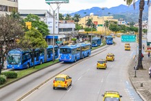 Freno a carros y motos dar&aacute; v&iacute;a libre a un mejor aire en Cali
