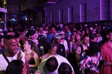 A ritmo de salsa, g&uuml;iro y campana, se genera cultura ciudadana en la &lsquo;Calle del Sabor&rsquo;