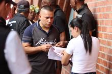 Cali se ilumina con inclusi&oacute;n: vendedores informales organizados para el Alumbrado Navide&ntilde;o 2023