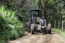 Material de fresado, una oportunidad para mejorar las v&iacute;as de los corregimientos en Cali