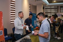 Cale&ntilde;os y vallecaucanos acudieron a la &lsquo;Bilingual Job Fair 2023&rsquo; en procura de copar las vacantes laborales
