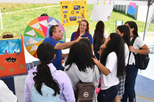 Cali recibió reconocimiento a la calidad de servicios a Niños, Niñas y Adolescentes 