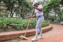 J&oacute;venes le apostaron a una ciudad m&aacute;s bella desde la estrategia &lsquo;Zonas Te Queremos Cali&rsquo; 