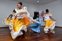 Con m&uacute;sica, danza y teatro se clausur&oacute; el programa V&iacute;nculos, del Instituto Popular de Cultura
