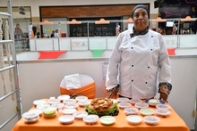 Variedad de productos y emprendedores felices caracterizaron la Feria del Fondo Solidario y de Oportunidades