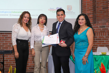 La Secretar&iacute;a de Educaci&oacute;n premi&oacute; a los mejores estudiantes de Cali