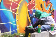 La chirim&iacute;a llena de color el Bulevar de Oriente