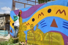 La chirim&iacute;a llena de color el Bulevar de Oriente