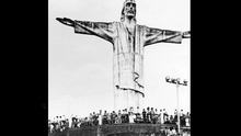 Cristo Rey abraza su historia por lo alto