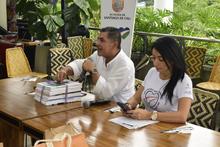 Dagma entreg&oacute; su legado a la Red de Bibliotecas P&uacute;blicas