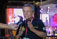 &lsquo;Encuentro de Mel&oacute;manos y Coleccionistas&rsquo; prendi&oacute; luces en la Feria con m&uacute;sica tropical