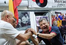 &lsquo;Encuentro de Mel&oacute;manos y Coleccionistas&rsquo; prendi&oacute; luces en la Feria con m&uacute;sica tropical