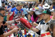 &lsquo;Encuentro de Mel&oacute;manos y Coleccionistas&rsquo; prendi&oacute; luces en la Feria con m&uacute;sica tropical
