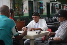 Personas mayores en situaci&oacute;n de calle encuentran atenci&oacute;n en Centros de Bienestar