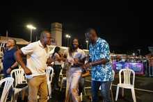 Cuba 100 a&ntilde;os de son, bolero, guaracha, timba y salsa en mel&oacute;manos y coleccionistas