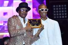 Ellas salieron, cantaron y prendieron la rumba en La Calle de La Feria 