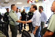 Alcalde Eder anuncia presencia en la calle de la Polic&iacute;a