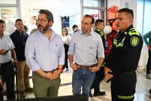 Alcalde Eder anuncia presencia en la calle de la Polic&iacute;a