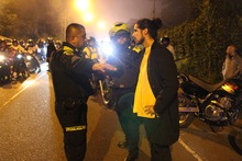 Con operativo sorpresa en la v&iacute;a al mar, la Alcald&iacute;a y la Fuerza P&uacute;blica recuperaron el orden en este conocido sector de Cali