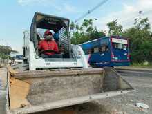 Para recuperar el orden y la cultura ciudadana, arranca plan especial de  limpieza en Estaci&oacute;n de Transferencia de la carrera 50