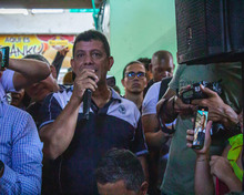 Alcalde Eder dialog&oacute; con los habitantes de la comuna 9 durante su  primer Consejo Ciudadano