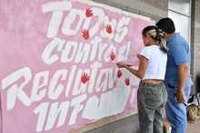 Secretar&iacute;a de Vivienda se une a la campa&ntilde;a &lsquo;Manos Rojas&rsquo; por la  protecci&oacute;n de la ni&ntilde;ez en el colegio Llano Verde