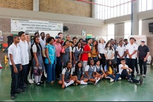 En el marco de la conmemoraci&oacute;n de las Manos Rojas dejamos una huella de paz y solidaridad en Llano Verde