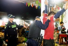 Alcald&iacute;a de Santiago de Cali y Polic&iacute;a Metropolitana lideran operativo contra la extorsi&oacute;n y el hurto en la galer&iacute;a de Santa Elena