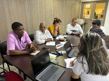 Asociaciones sindicales y colegios privados cumplieron la cita para recuperar la educaci&oacute;n p&uacute;blica de Cali