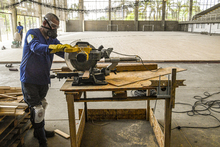 En 90 % se encuentra el avance de obras para la recuperaci&oacute;n del coliseo del barrio Mariano Ramos