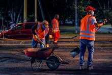 Secretar&iacute;a de Infraestructura reactiv&oacute; trabajos nocturnos de recuperaci&oacute;n de la malla vial en Cali