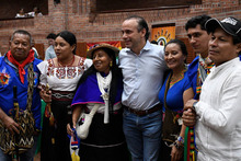 Alcalde Eder participa de la Mesa de Concertación Indígena junto a los gobernadores de los 9 cabildos presentes en Cali.