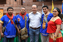 Alcalde Eder participa de la Mesa de Concertación Indígena junto a los gobernadores de los 9 cabildos presentes en Cali.