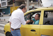 Con éxito avanza la adecuación y recuperación de la malla vial de la Autopista Simón Bolívar
