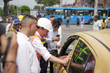 Con éxito avanza la adecuación y recuperación de la malla vial de la Autopista Simón Bolívar
