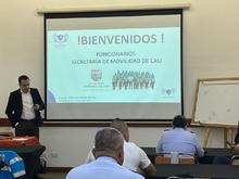 Se fortalece el cuerpo de agentes de tr&aacute;nsito de Cali en pruebas de  alcoholemia: una medida vital para la seguridad vial