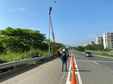 Avanza la instalaci&oacute;n de 40 luminarias led en el puente de Bochalema