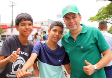 En compañía del alcalde de Cali, Alejandro Eder, los usuarios de la Ciclovida disfrutaron del Día Mundial de la Risa