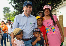 Administración Distrital, en cabeza del alcalde Eder, dialogó con la comunidad de la comuna 12