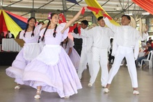 Directivos docentes y maestros del sistema educativo oficial de Cali fueron homenajeados en su d&iacute;a