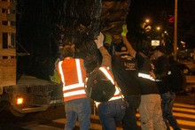 Fue recuperado espacio p&uacute;blico en estaci&oacute;n Universidades del MIO: elementos ubicados sin autorizaci&oacute;n imped&iacute;an movilizaci&oacute;n de  pasajeros