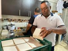 Un total de 1300 personas se benefician cada fin de semana a trav&eacute;s de raciones alimenticias en el Tecnocentro