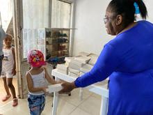 Un total de 1300 personas se benefician cada fin de semana a trav&eacute;s de raciones alimenticias en el Tecnocentro