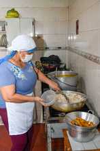 Gestora comunitaria que convierte la adversidad en solidaridad: la historia detr&aacute;s del comedor comunitario de Liliana Quiroz L&oacute;pez