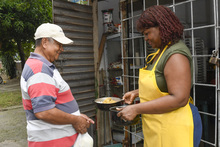 Comedor comunitario &lsquo;Mi Pac&iacute;fico y yo&rsquo;, una &lsquo;luz de esperanza&rsquo; en el barrio Mojica 2