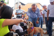 Llano Verde recibi&oacute; al alcalde Alejandro Eder y a su gabinete en la Feria  de Servicios organizada por la Administraci&oacute;n Distrital