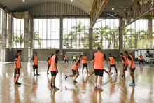  Reabre sus puertas el coliseo deportivo Mariano Ramos con cancha certificada por la FIFA