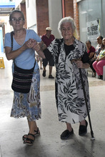 En Cali 14.000 personas mayores de 80 a&ntilde;os ya empezaron a recibir el incremento de Colombia Mayor